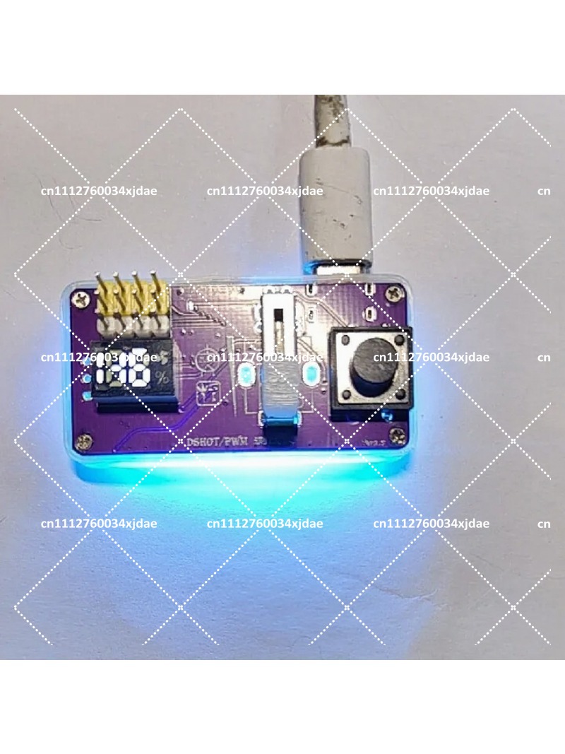 Tester per Servocomandi di Dro - Drone Battery Voltage Checker recensione e prezzo